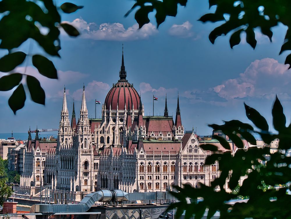 Parlament mit Durchblick