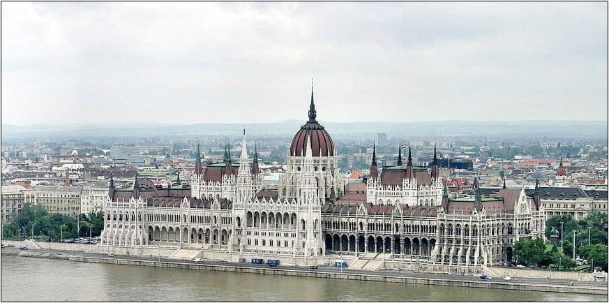 Parlamentsgebäude in Budapest