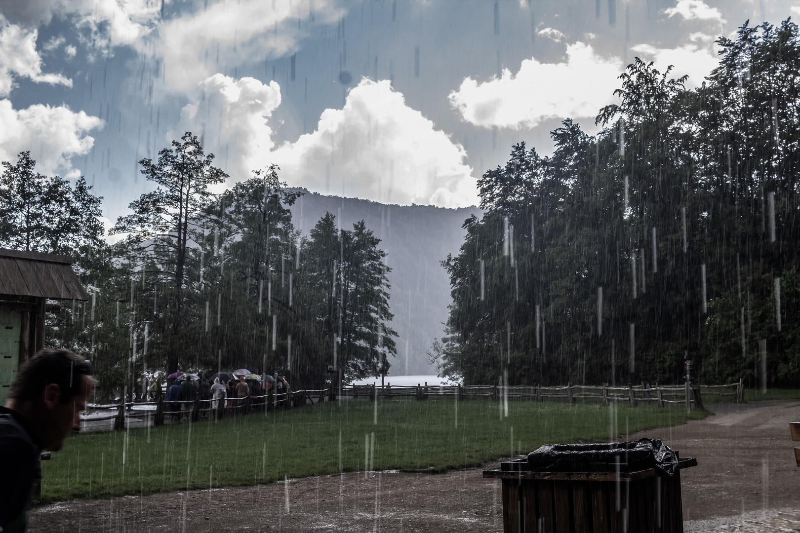 Parque Nacional Plitvice bajo la lluvia
