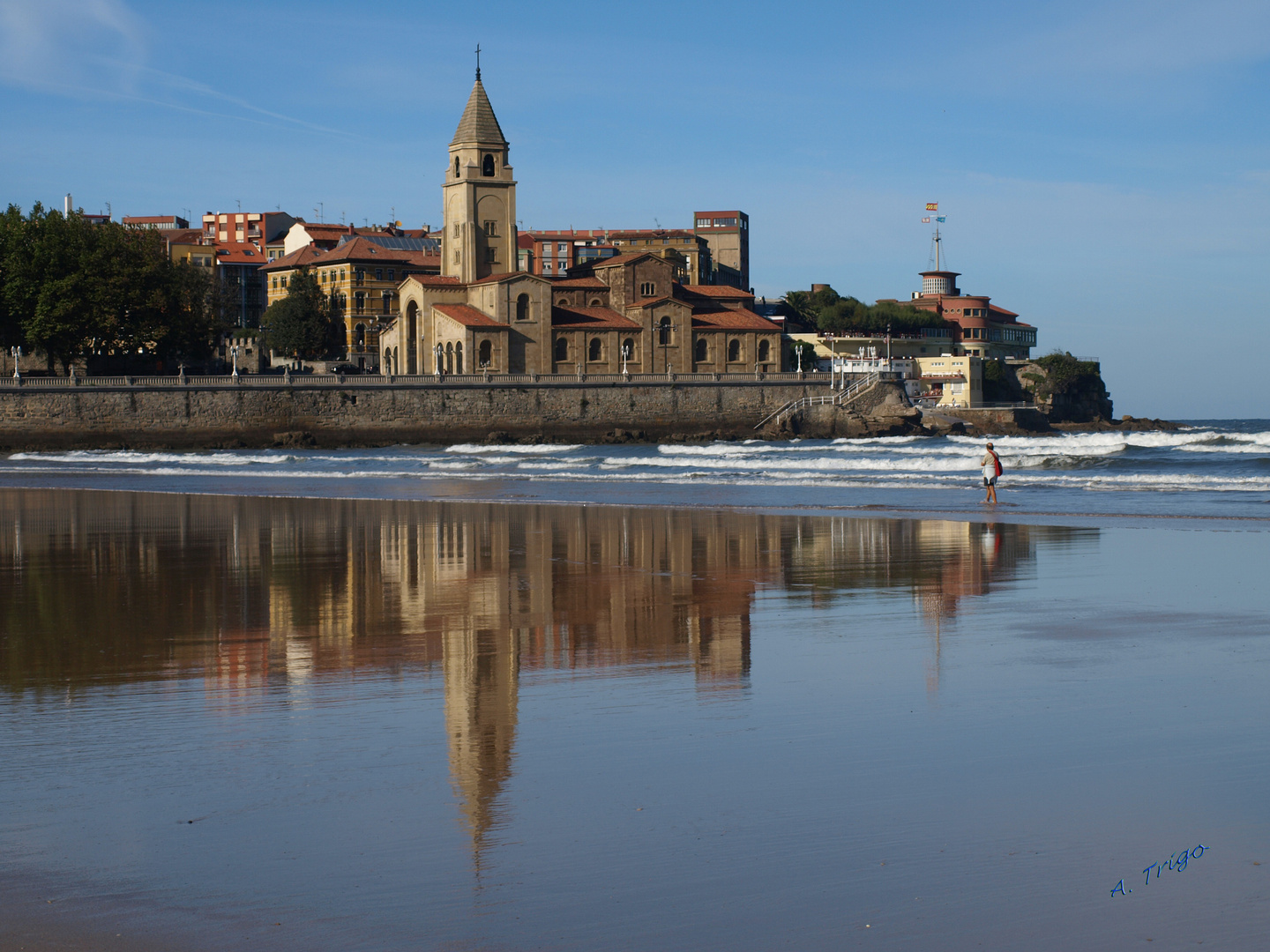 Parroquia de San Pedro (Gijon)