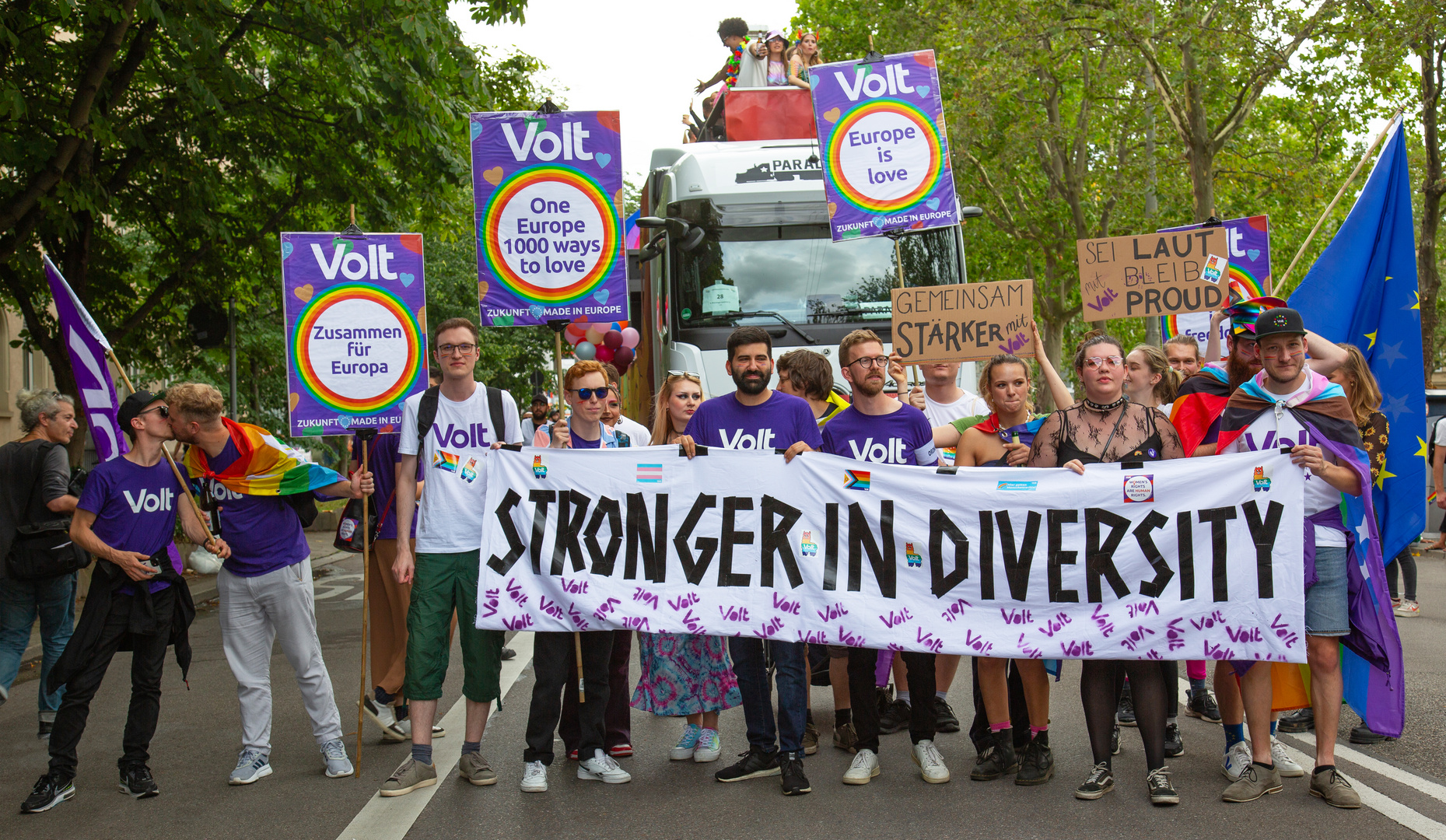 Parteien machen mit beim CSD