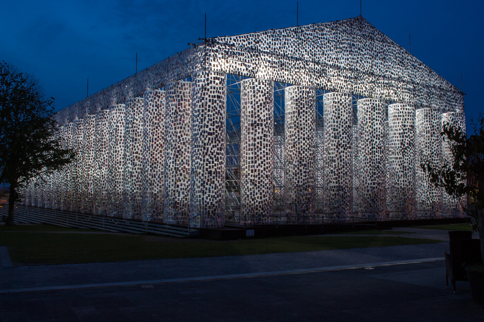 Parthenon der "verbotenen" Bücher