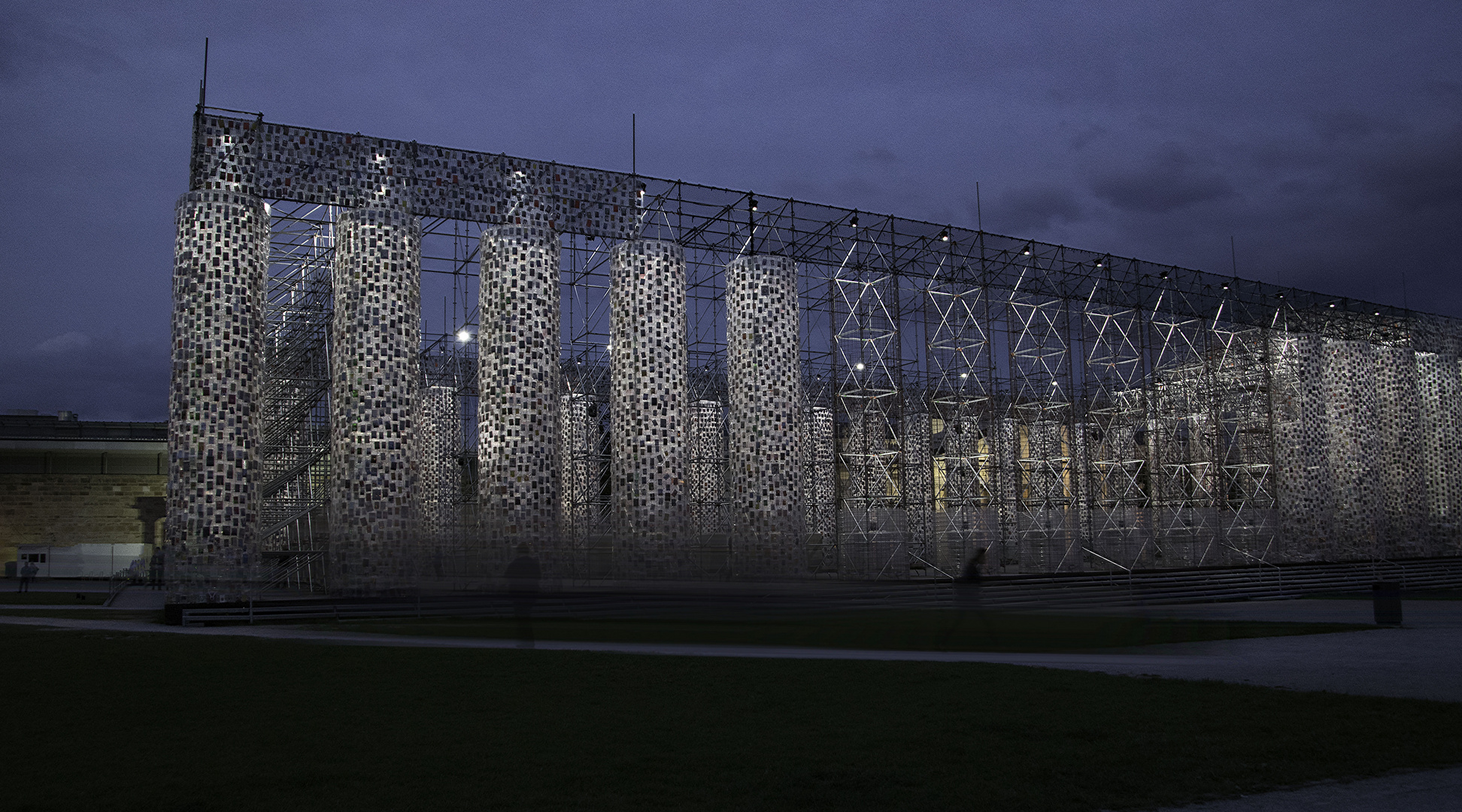 parthenon of books, documenta 14