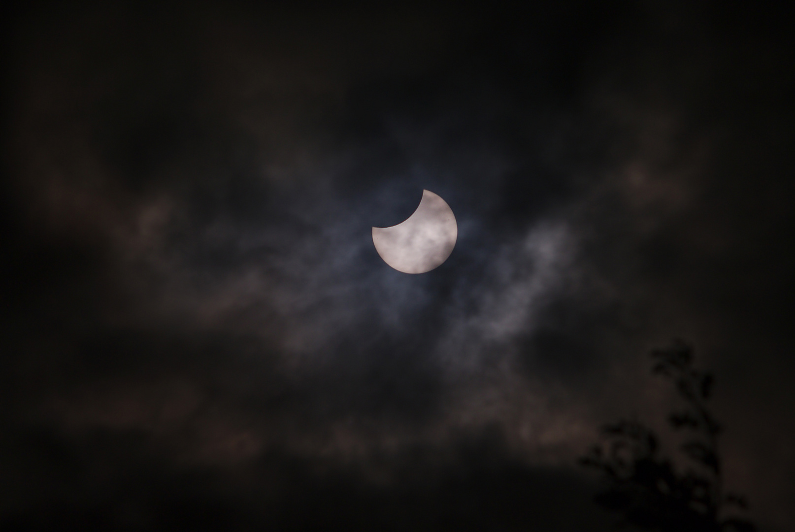 ...-~ partial solar eclipse 25.10.2022 at 12:00 ~-...