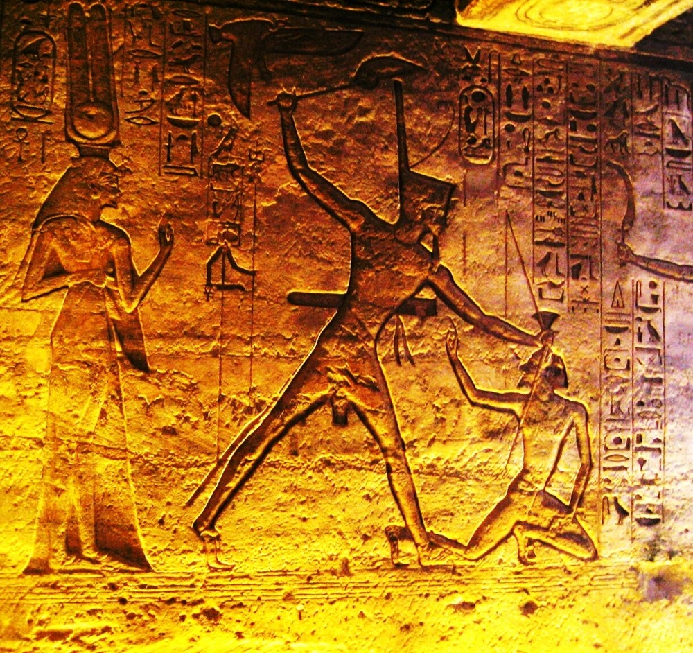 PARTICOLARE DELL'INTERNO DEL TEMPIO DI ABOU SIMBEL