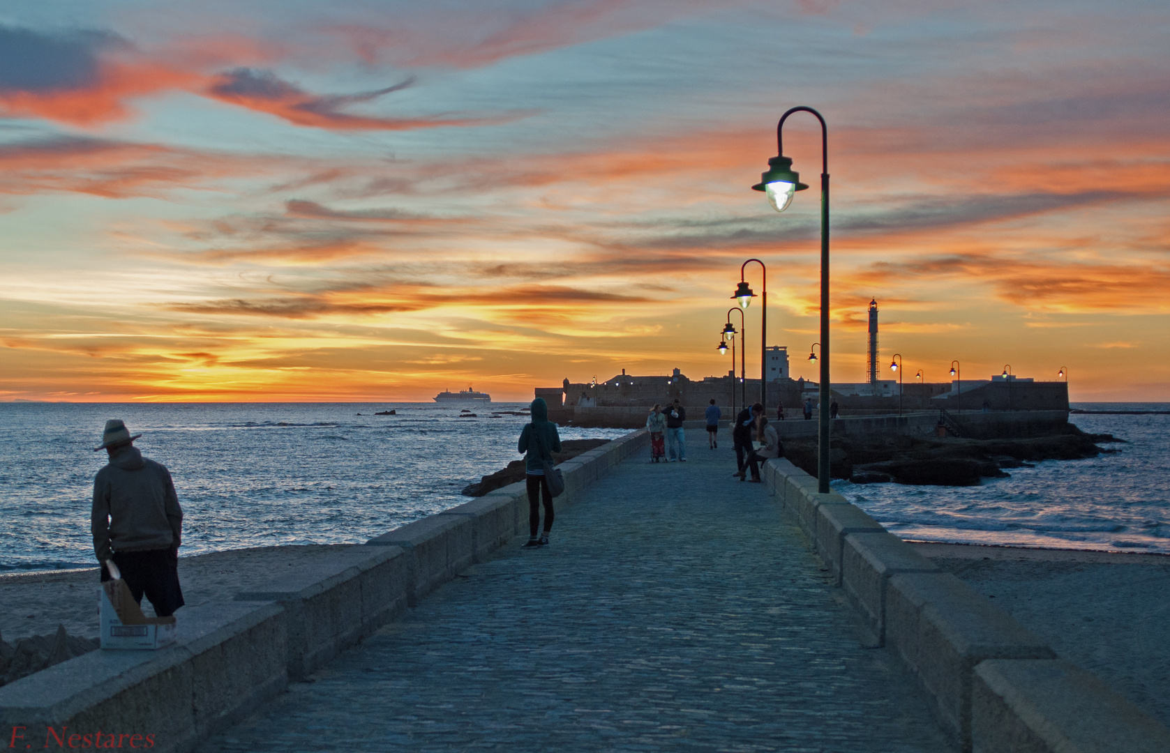 partida al atardecer