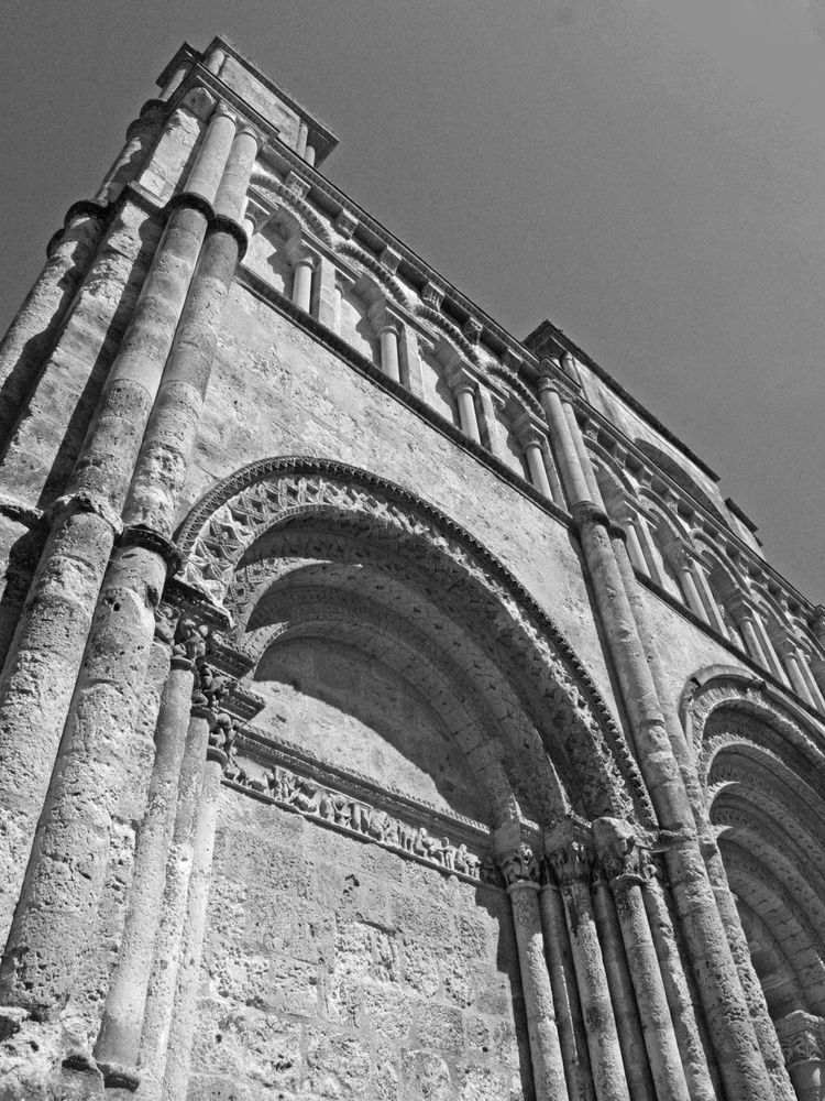 Partie nord de la façade de l‘Eglise Saint-Jacques