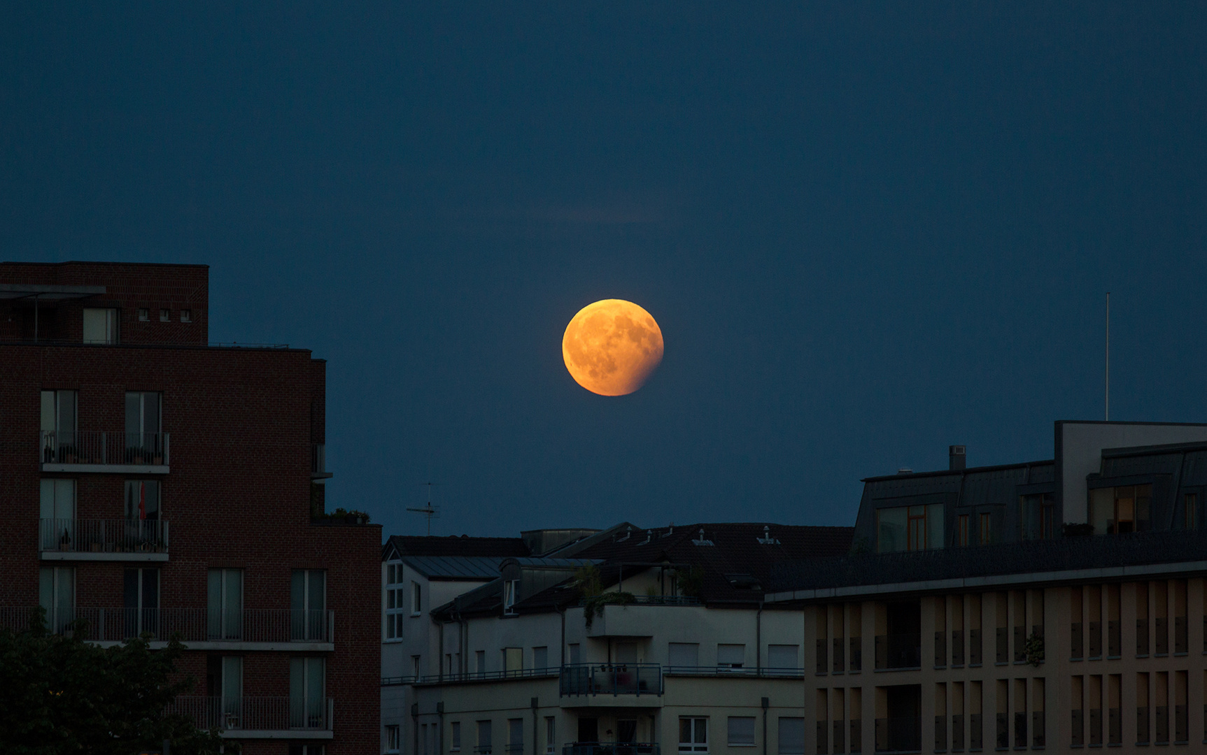 Partielle Mondfinsternis am 07.08.2017