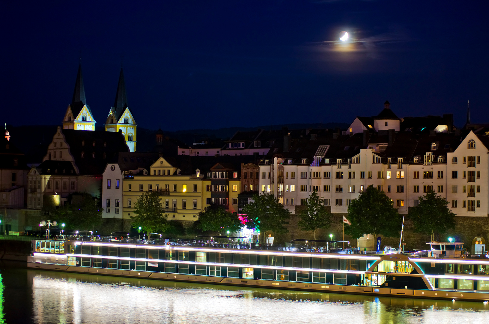 Partielle Mondfinsternis am 16. Juli 2019 um ca 22:50h