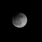 partielle Mondfinsternis am 25.4.13 gegen 22:15 Uhr
