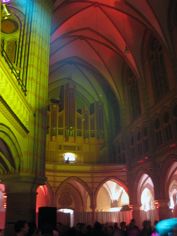 Party Of The Universe - Kulturkirche Altona - Depeche Mode auf Orgel gespielt