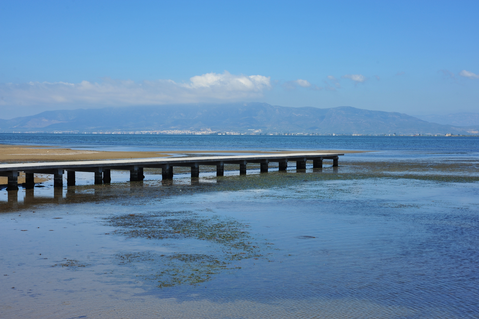 Pasarela al mar