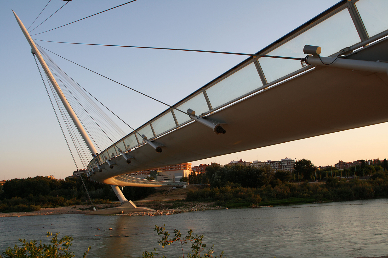 Pasarela del voluntariado (Zaragoza)