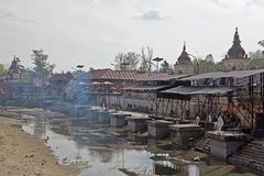 Pashupatinath: „Herr des Lebens“ bei Kathmandu ist eine der wichtigsten Tempelstätten des Hinduismus