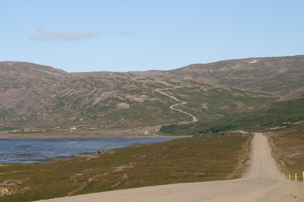 Pass-Strasse in den Westfjorden