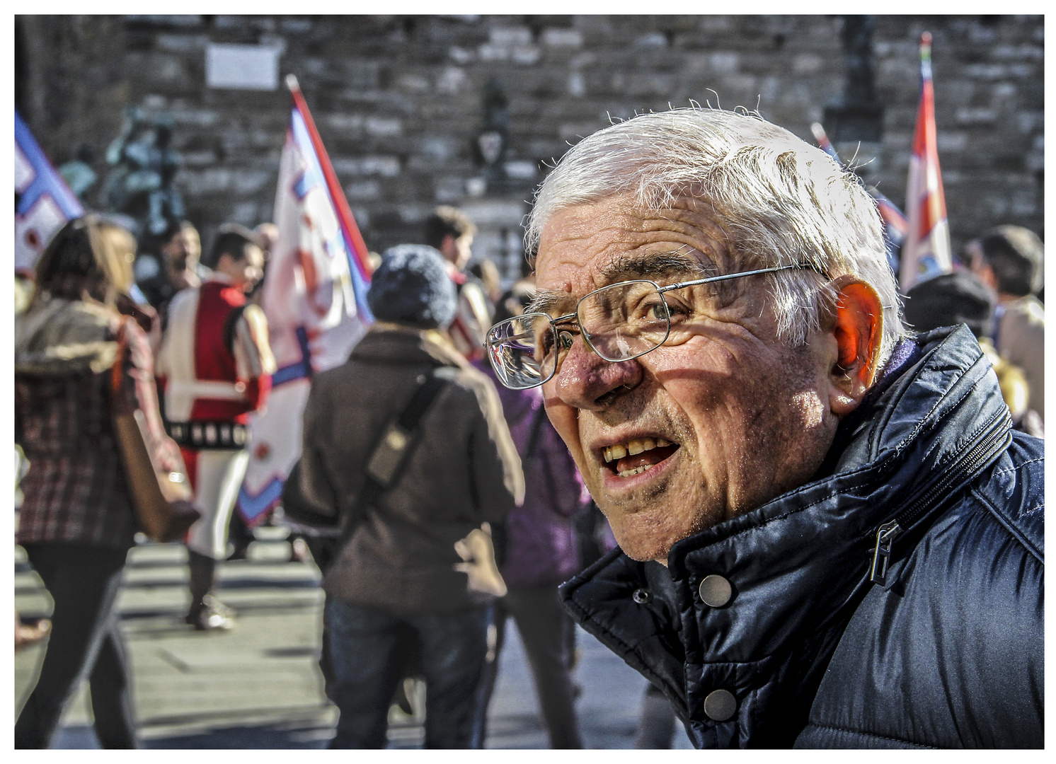 Passa il corteo