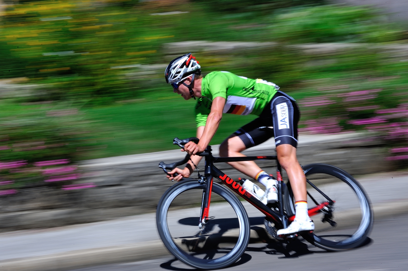 Passage du Tour de l'Avenir à Passenans le 25 aour 2015