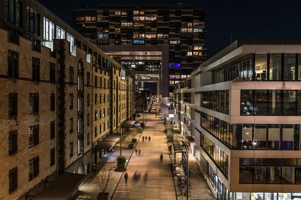 Passage im Rheinauhafen