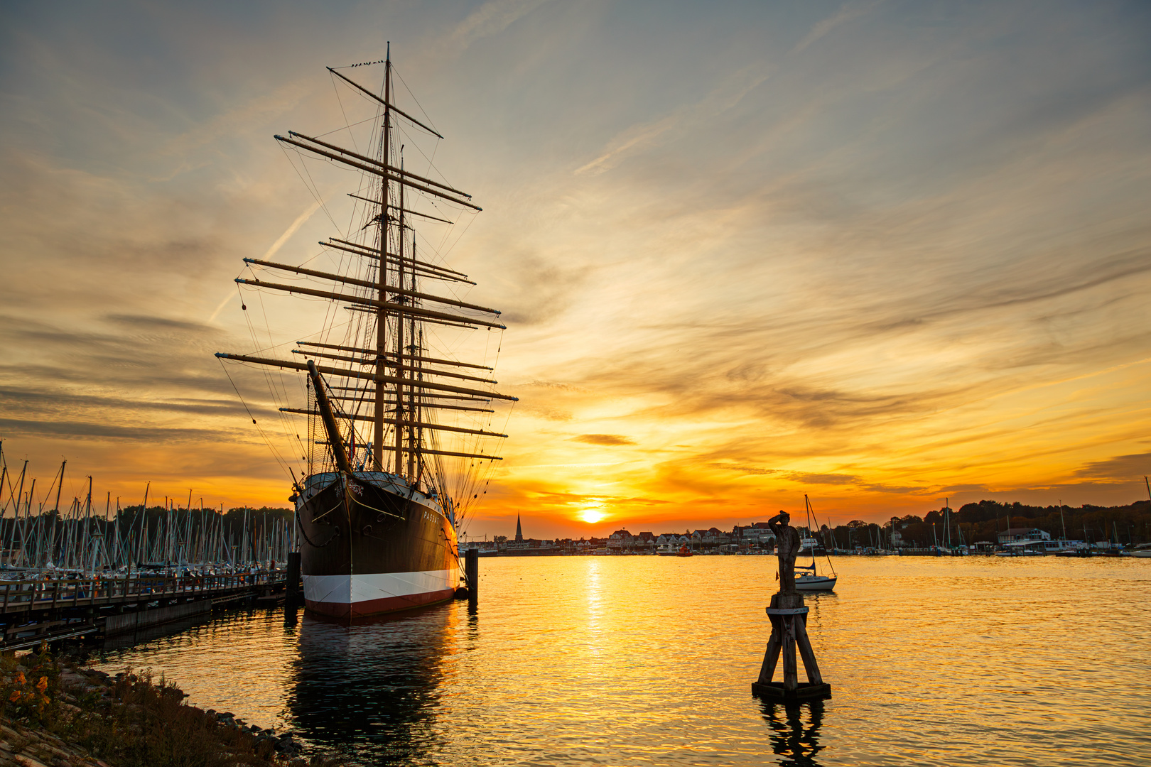 Passat im Hafen