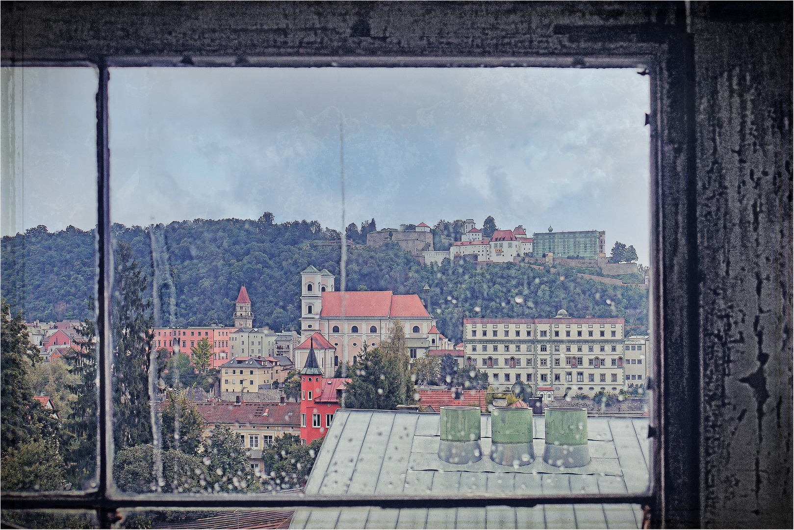 Passau: A stormy day. 