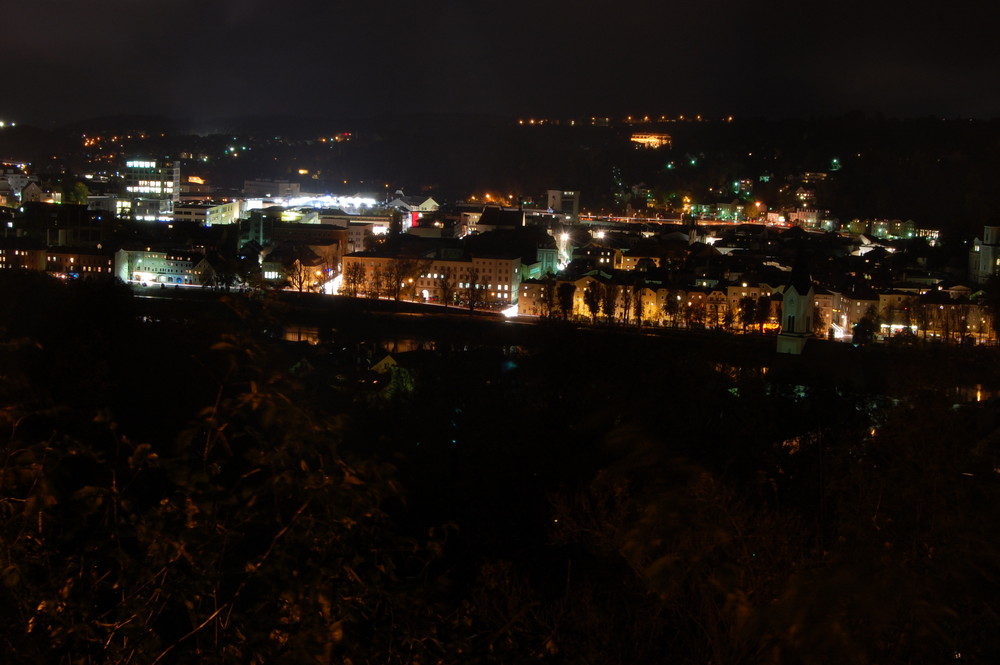 Passau bei Nacht / 1