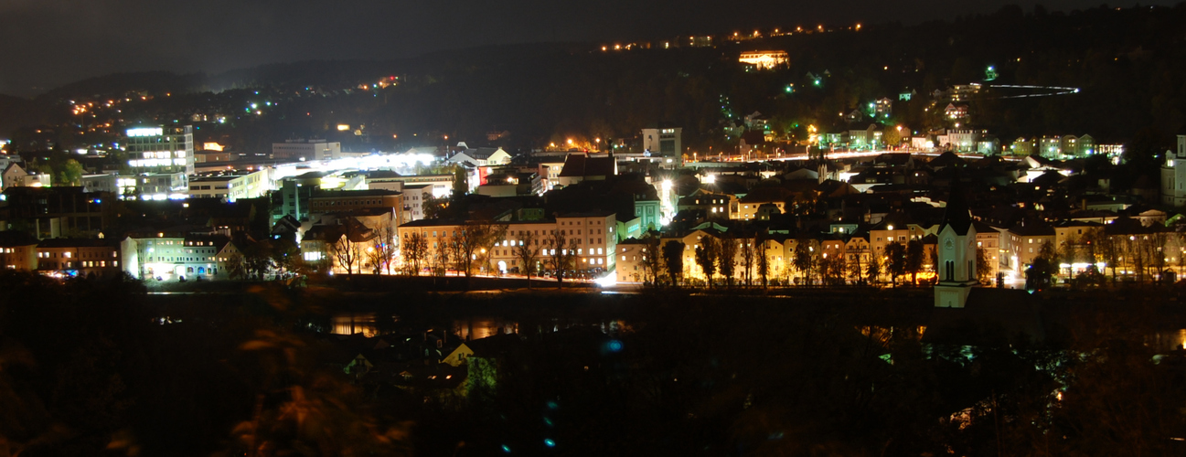 Passau bei Nacht / 3