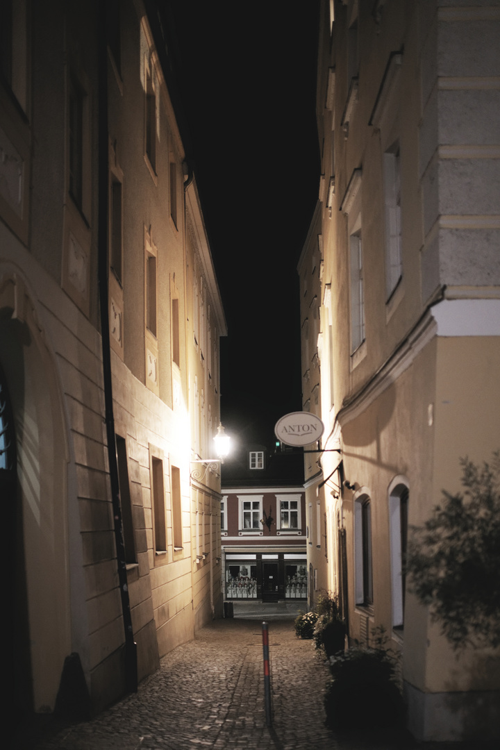 Passau: Eine dunkle Gasse