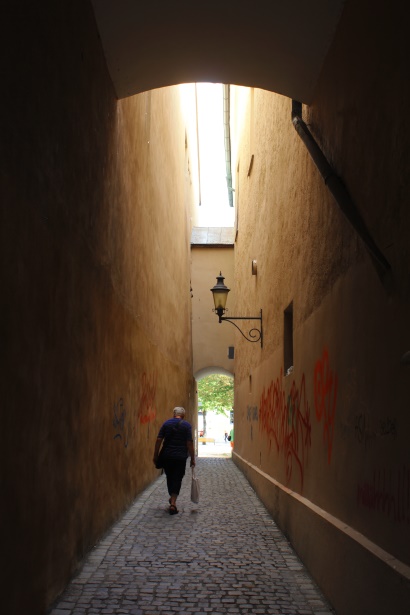 Passau: Gasse zum Dom