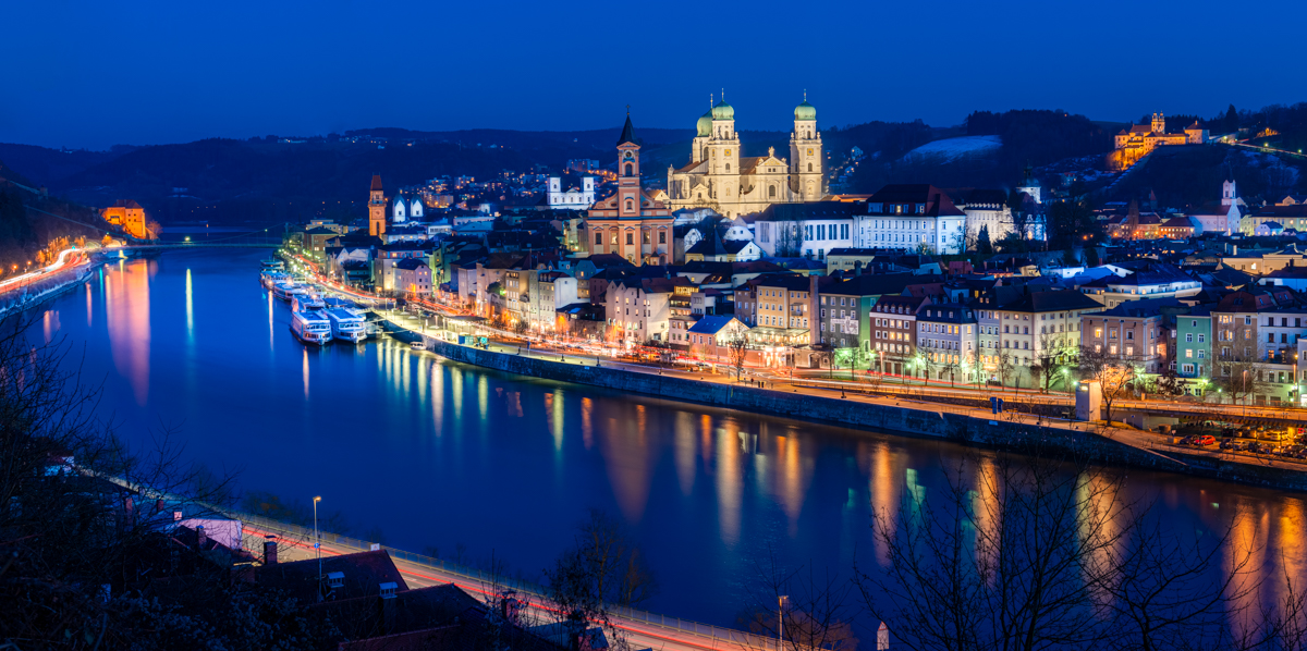 Passau in der blauen Stunde
