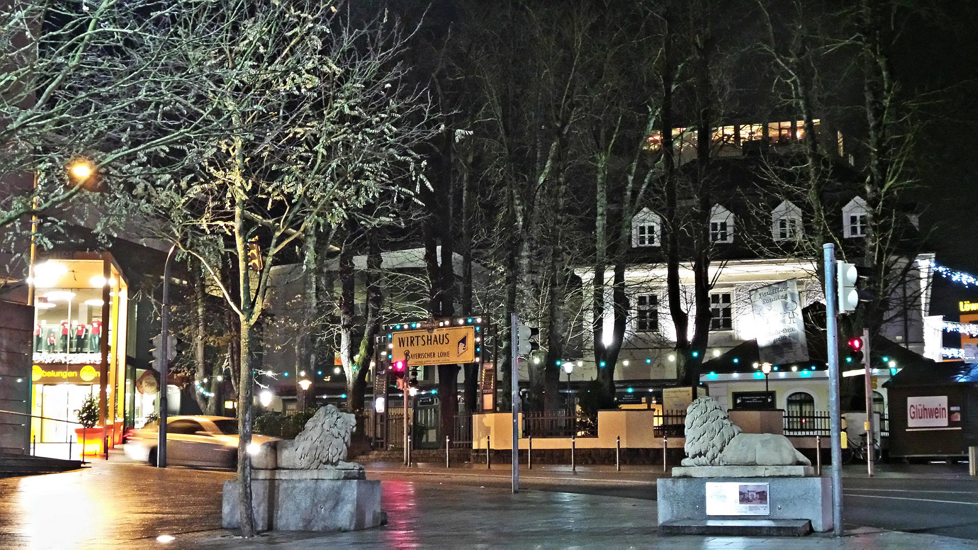 PASSAU - Ludwigsplatz - Gasthaus - Bayrischer Loewe