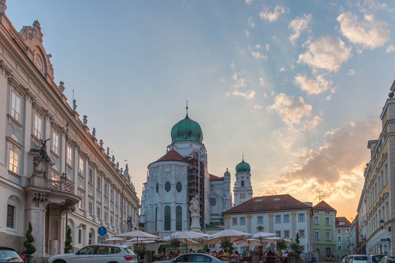 Passau, Residenzplatz