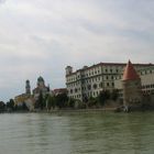 passau vom schiff aus gesehen