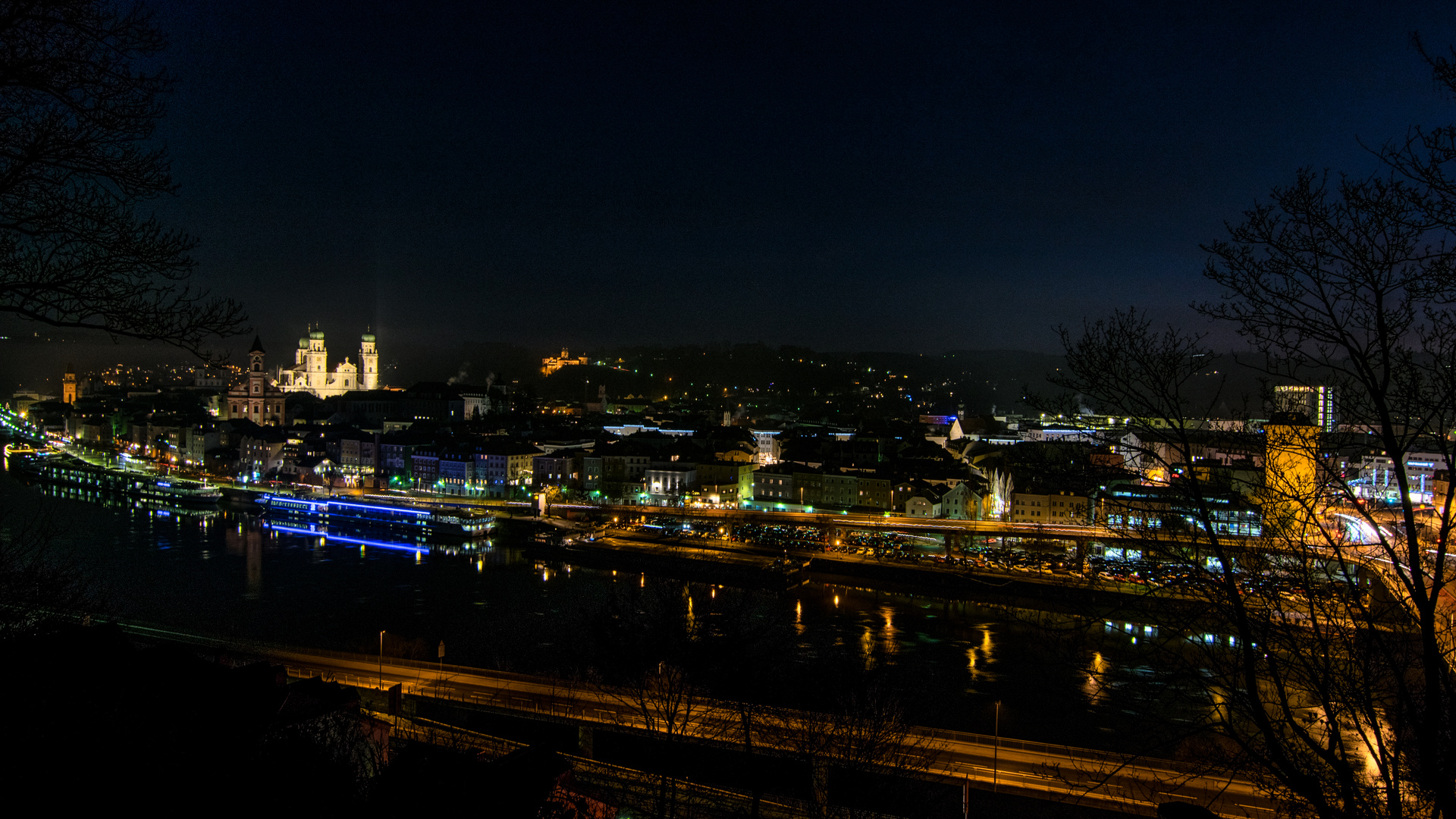 Passauer Dom in der Nacht