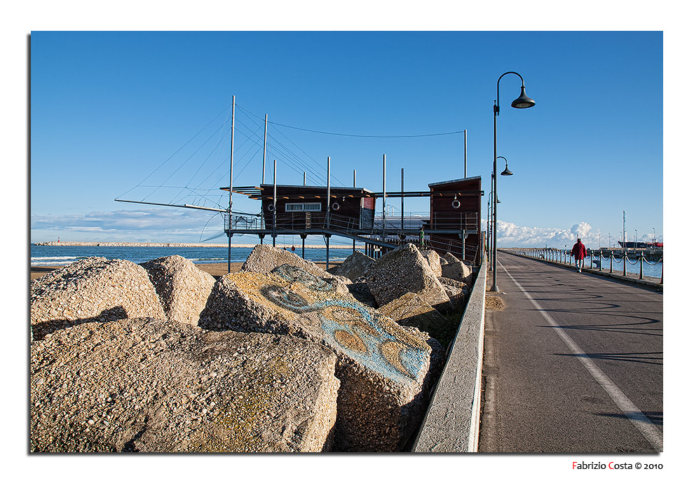 Passeggiando al Porto Canale