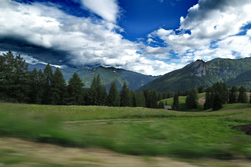 Passeggiando (passo Costalunga)