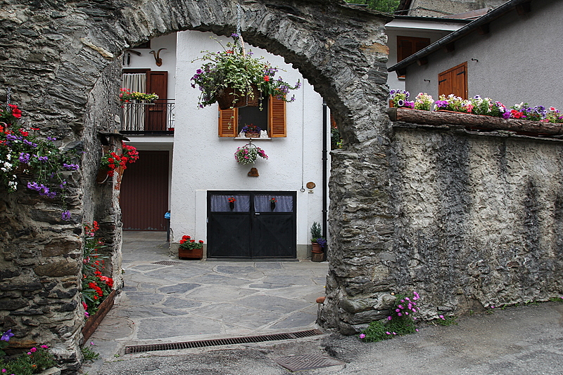 Passeggiando per vecchi borghi