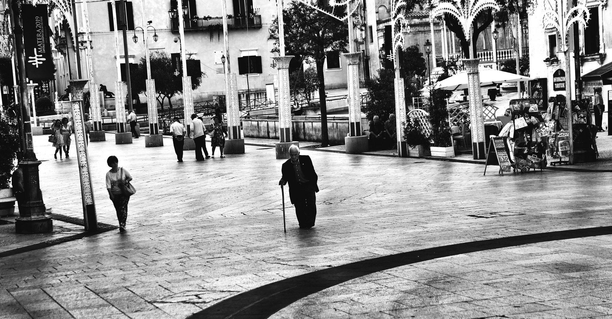 Passeggiata in piazza