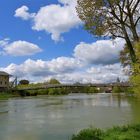 ...passerelle au-dessous de Doubs !!!...