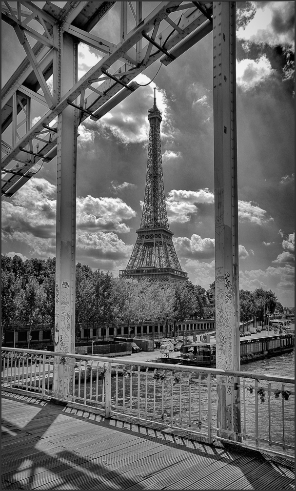 Passerelle Debilly