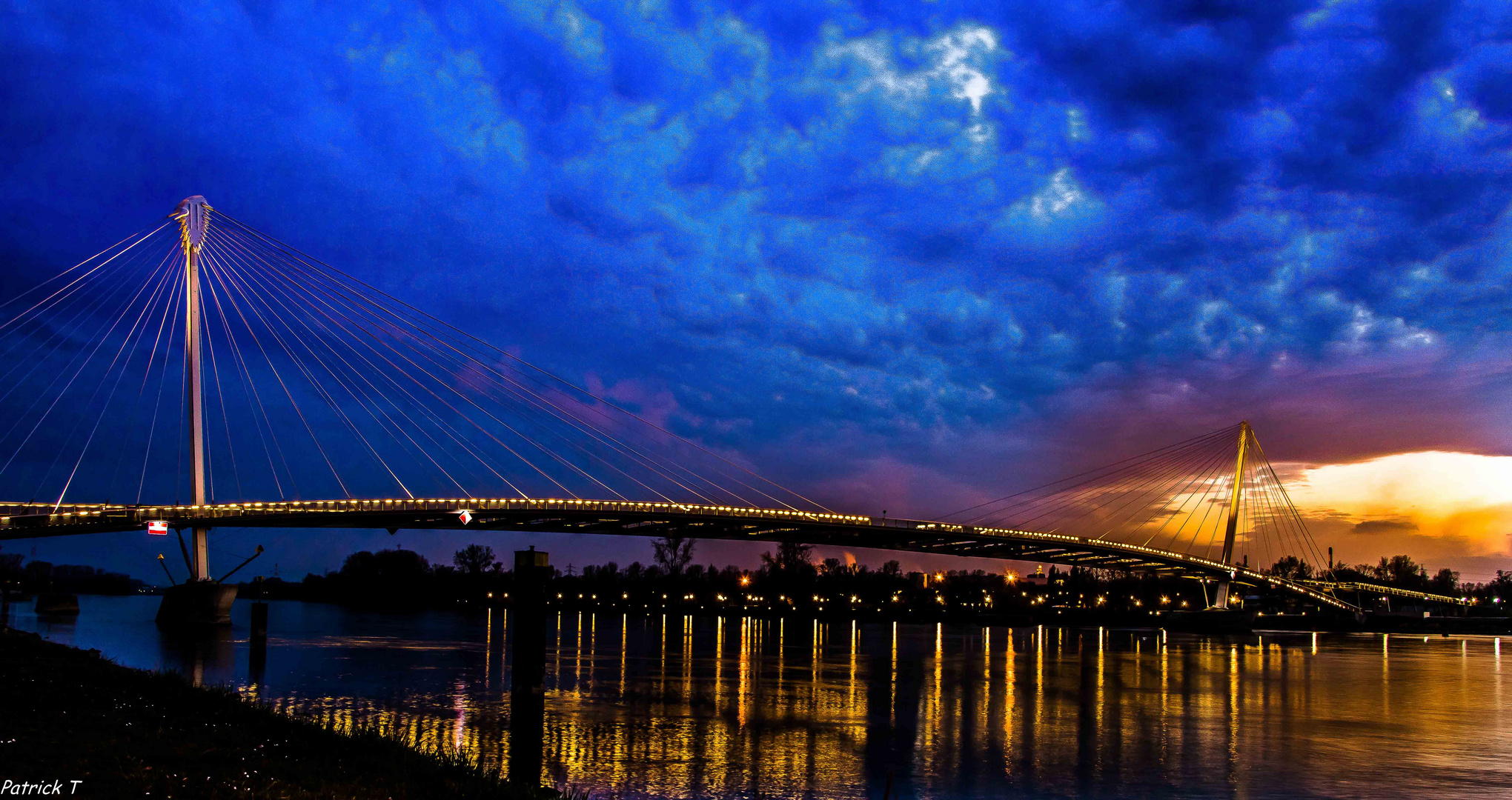 Passerelle des deux rives