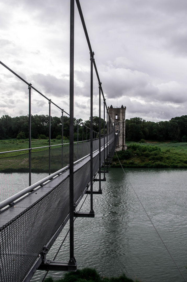 passerelle himalayenne à Rochemaure - Ardèche