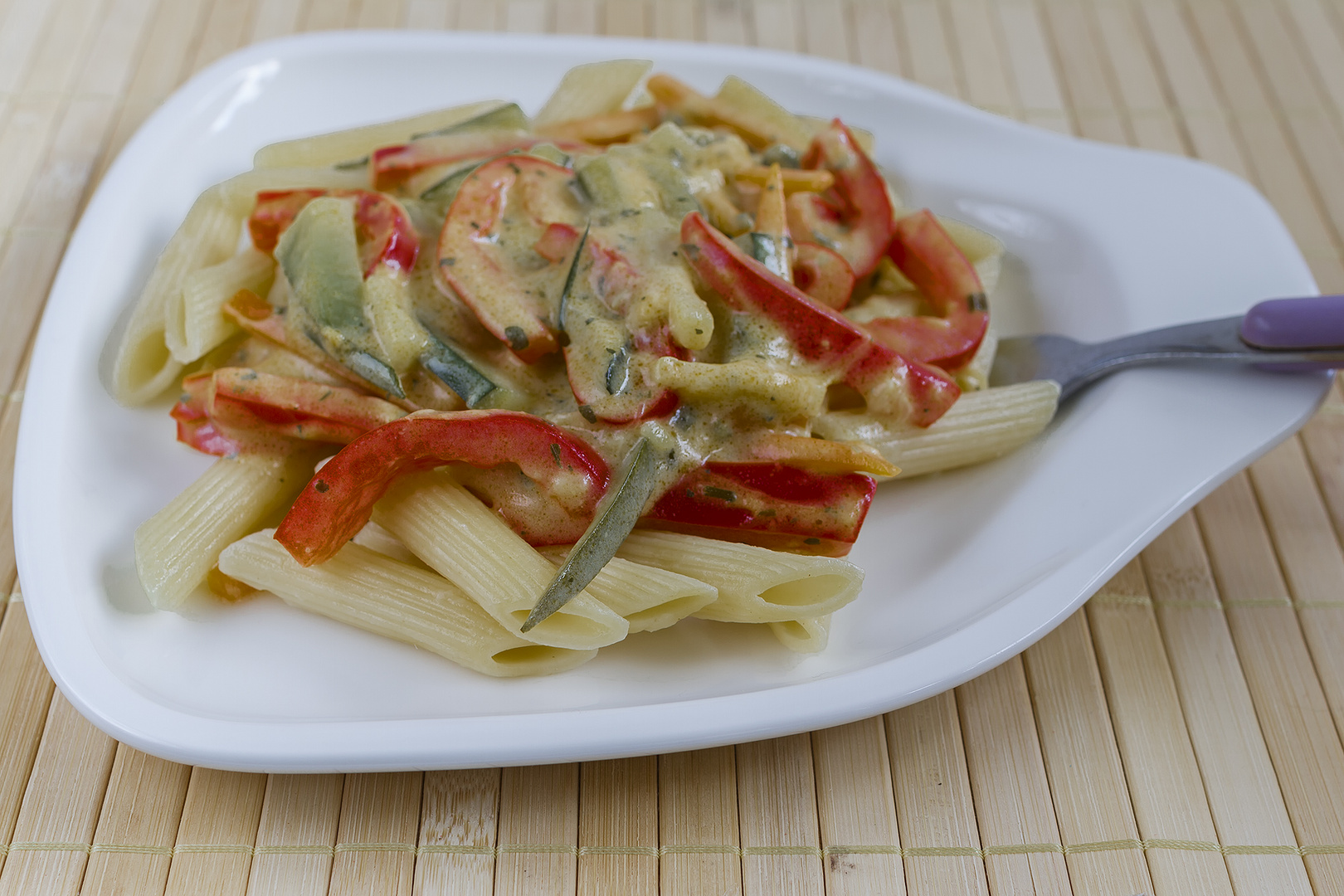 Pasta mit Sommergemüse