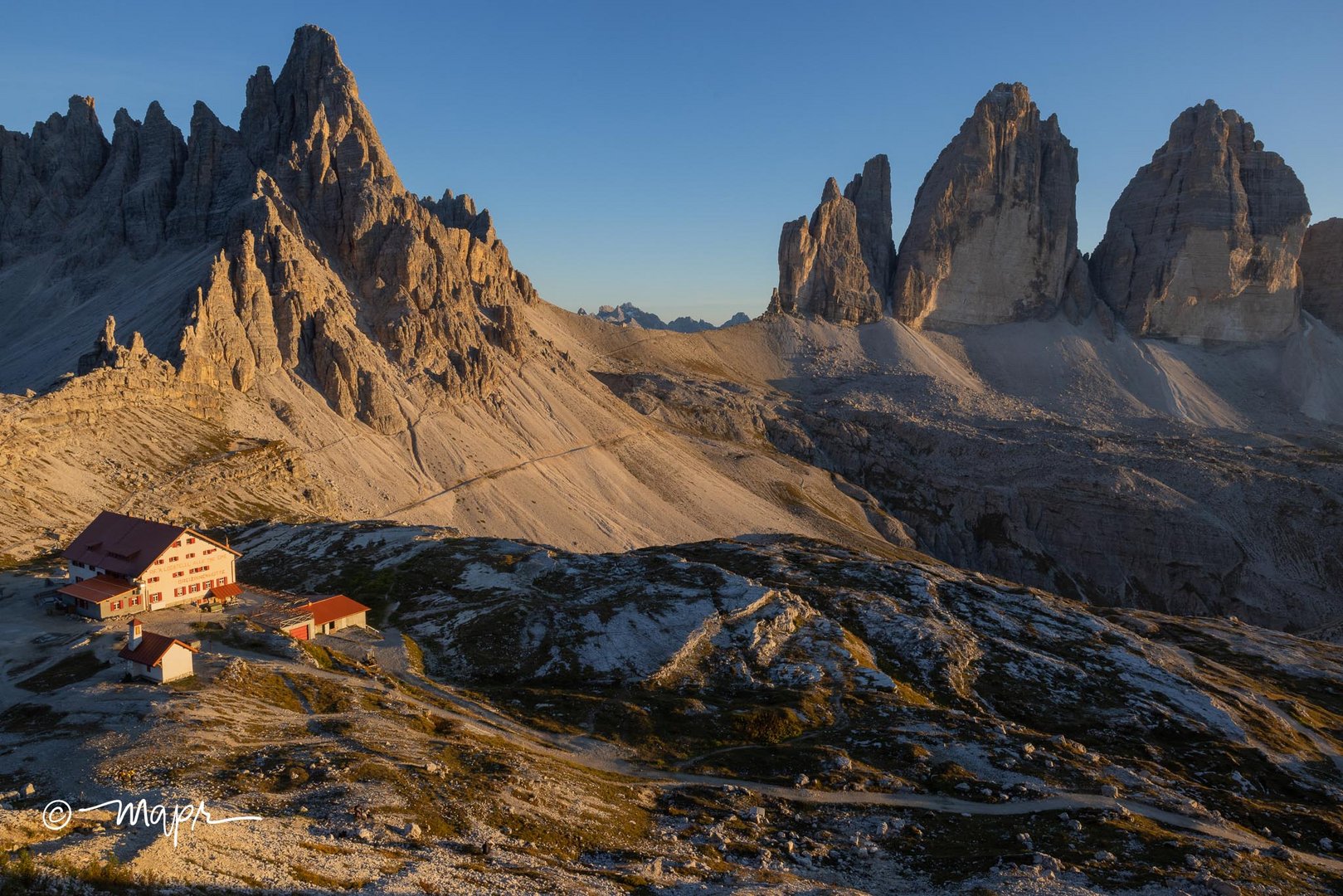 Paternkofel und Drei Zinnen im Abendlicht