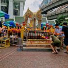 Pathum Wan - Erawan Shrine