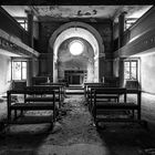 Patienten-Kapelle in einem verlassenen Sanatorium in Norditalien