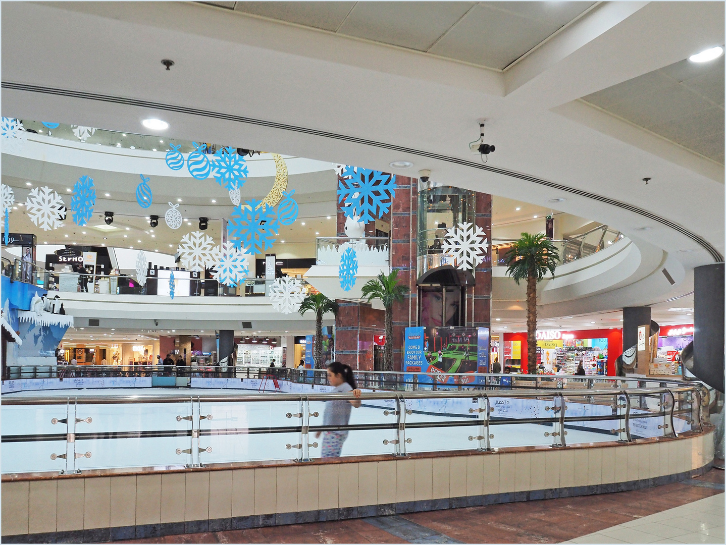 Patinoire dans un mall à Al Aïn