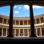 Patio del Palacio de Carlos I