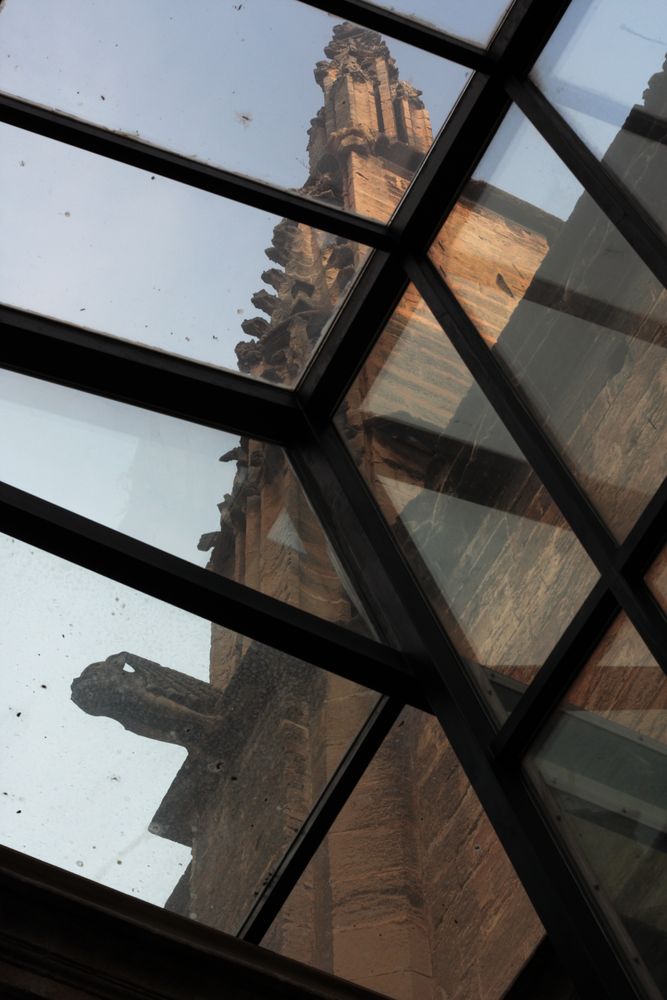 patio dentro de la catedral