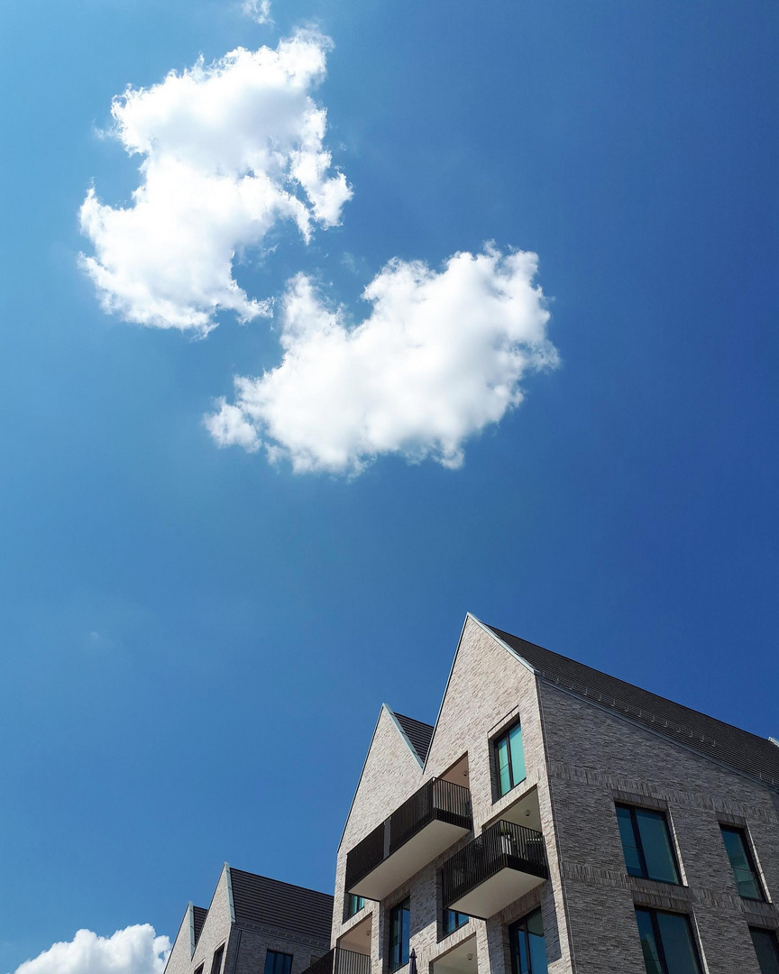 Patrizierhäuser mit Wolken, Bremen