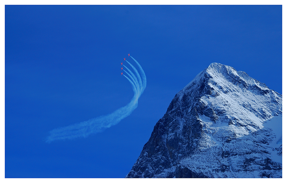 Patrouille Suisse am 80 Lauberhornrennen